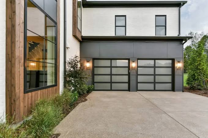 Why Garage Door Replacement Is the Smartest Upgrade for Your Home