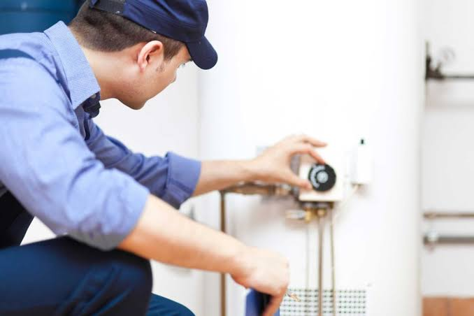 Maintaining Reliable Hot Water Through Professional Water Heater Service